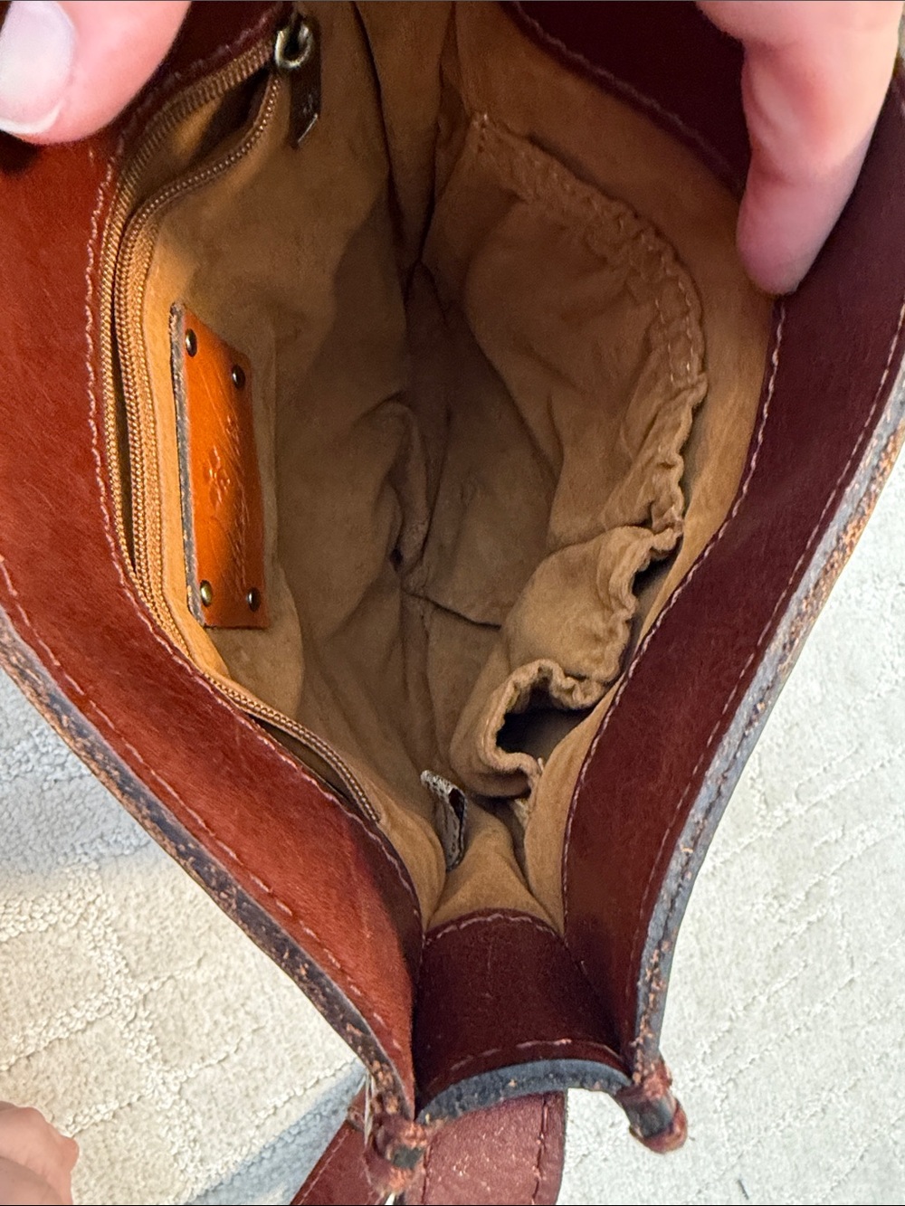 Patricia Nash Mahogany Brown Tooled Leather Crossbody Bag - Picture 3 of 8